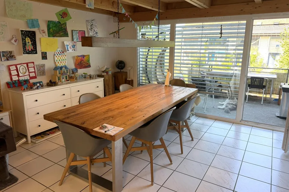 Charmantes Einfamilienhaus in ruhiger Lage in Schüpfen – Foto 3 von 11