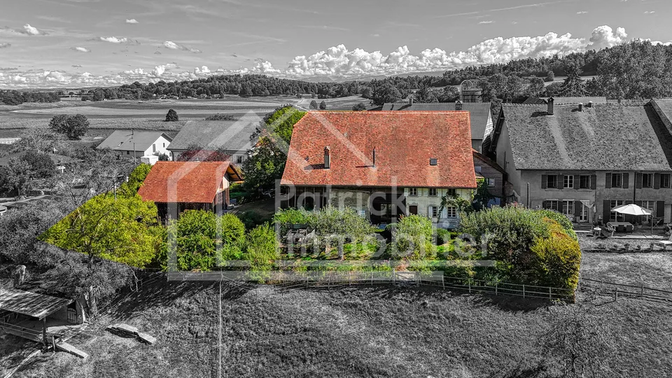 5 Zimmer Bauernhaus in Montet (Broye) – Foto 2 von 22