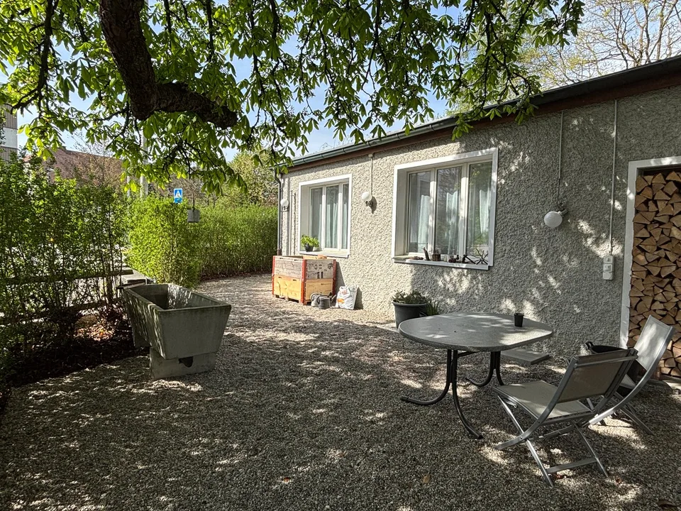 Casa di 3 famiglie sul ruscello del villaggio – foto 3 di 16