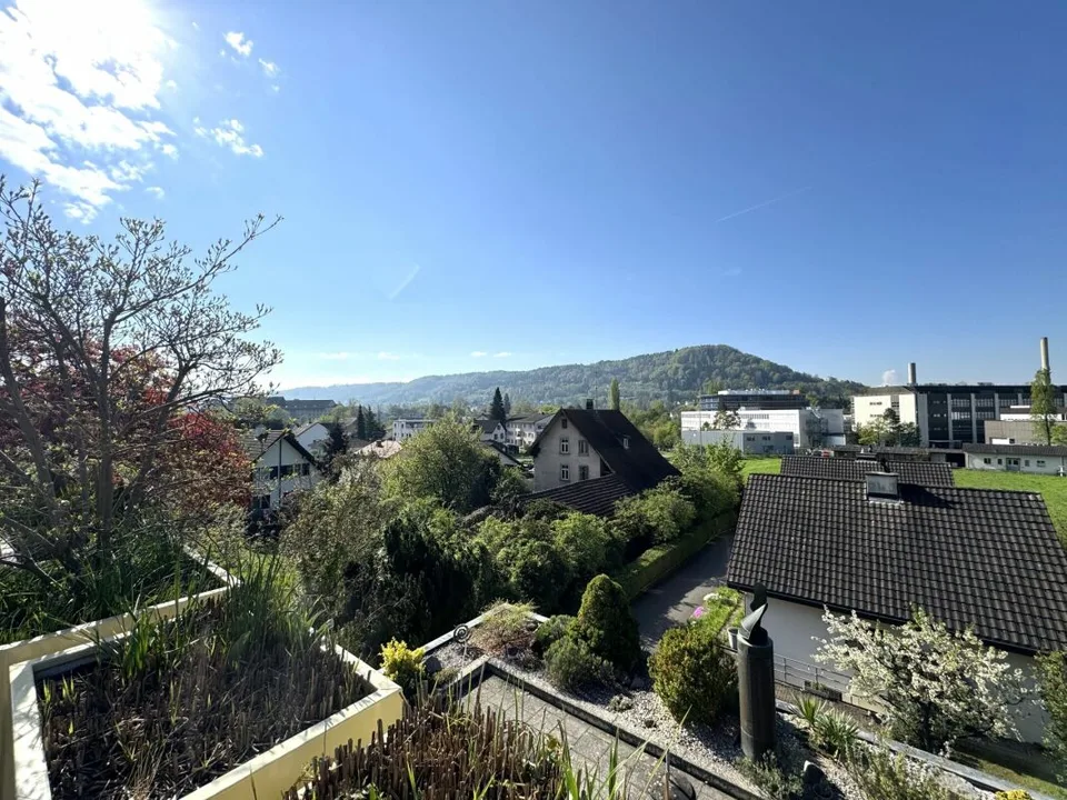 In cima, soleggiato con una vista meravigliosa e privacy – foto 5 di 12