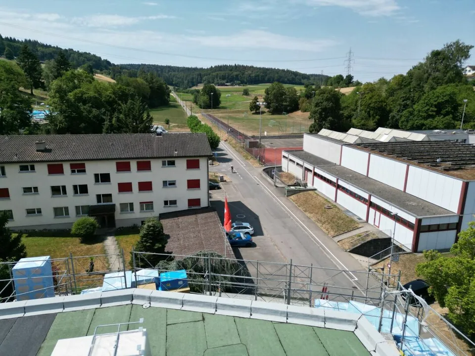 Appartamento attico esclusivo con vista panoramica e due posti auto – foto 4 di 6