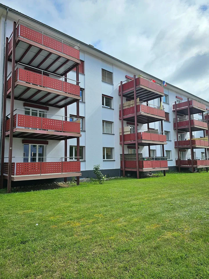 Appartement de 3 pièces rénové avec grand balcon