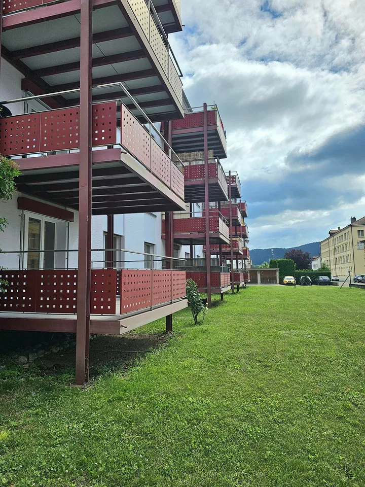 Appartement de 3 pièces rénové avec grand balcon