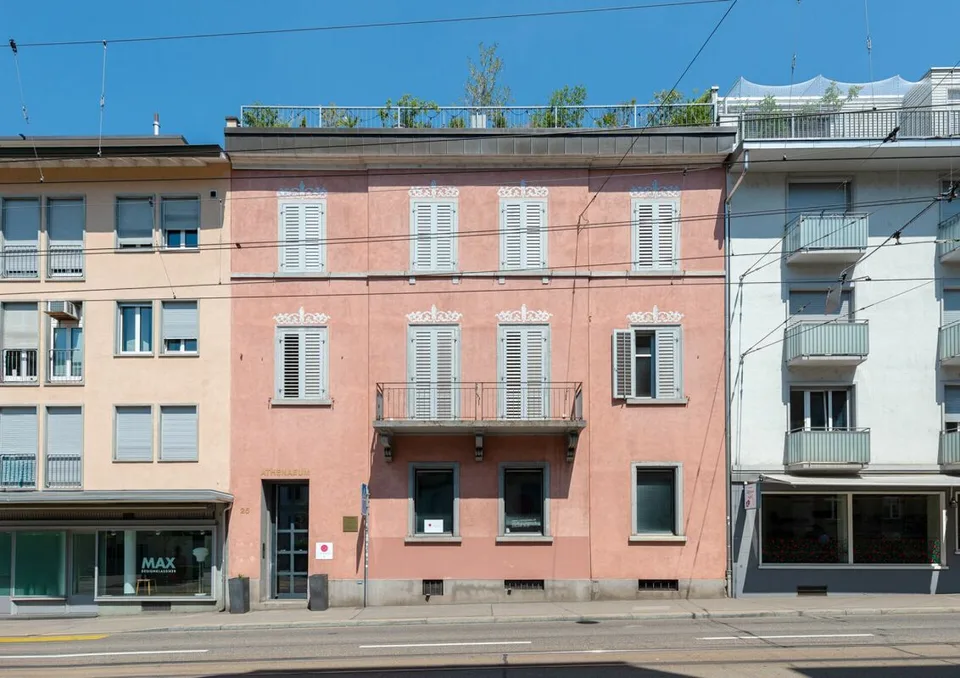 Proprietà residenziale affascinante in una posizione molto richiesta a Zurigo – foto 3 di 19