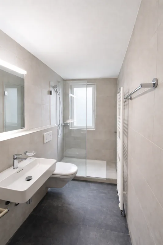 3,5 Locali, Appartamento Moderno in Prima Occupazione dopo Ristrutturazione Totale – foto 4 di 5