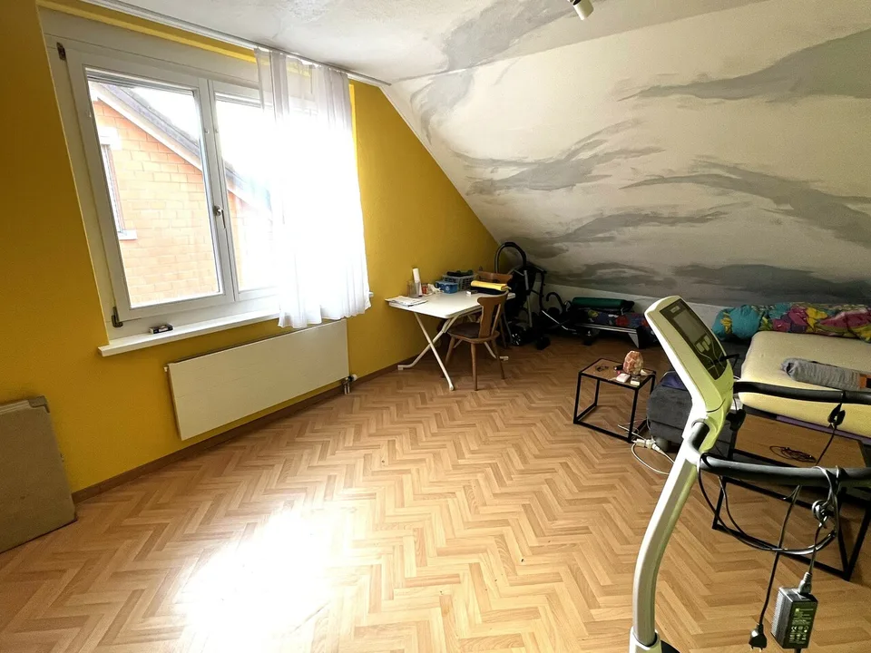 Appartement au rez-de-chaussée de 4½ pièces convivial pour les enfants – photo 11 sur 13