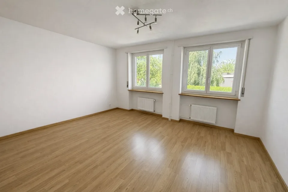 Cozy 2-room apartment with balcony in Dübendorf – available immediately!