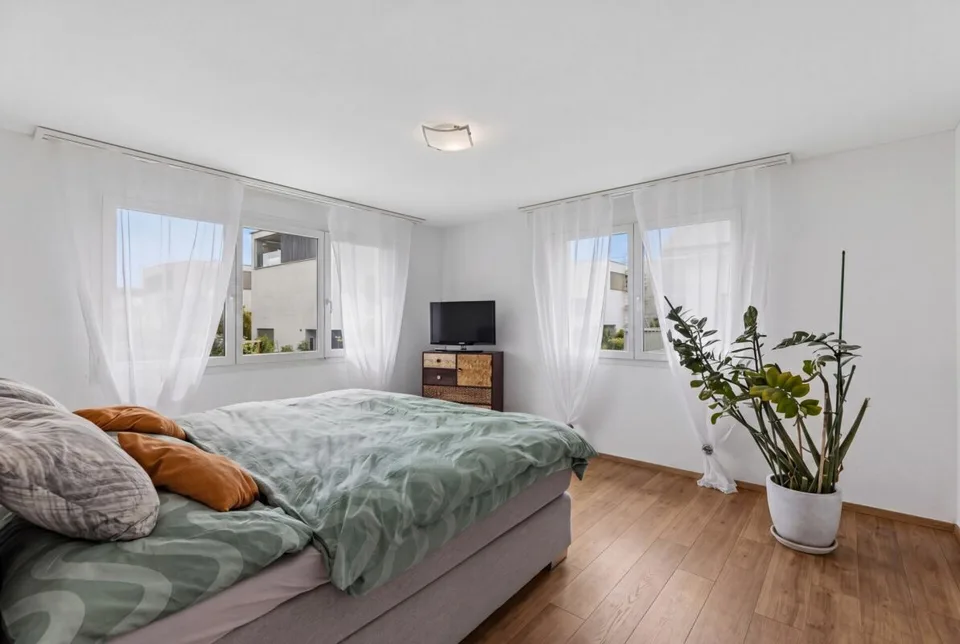 Familienfreundliches 6-Zimmer-Einfamilienhaus mit Garten – Foto 17 von 28