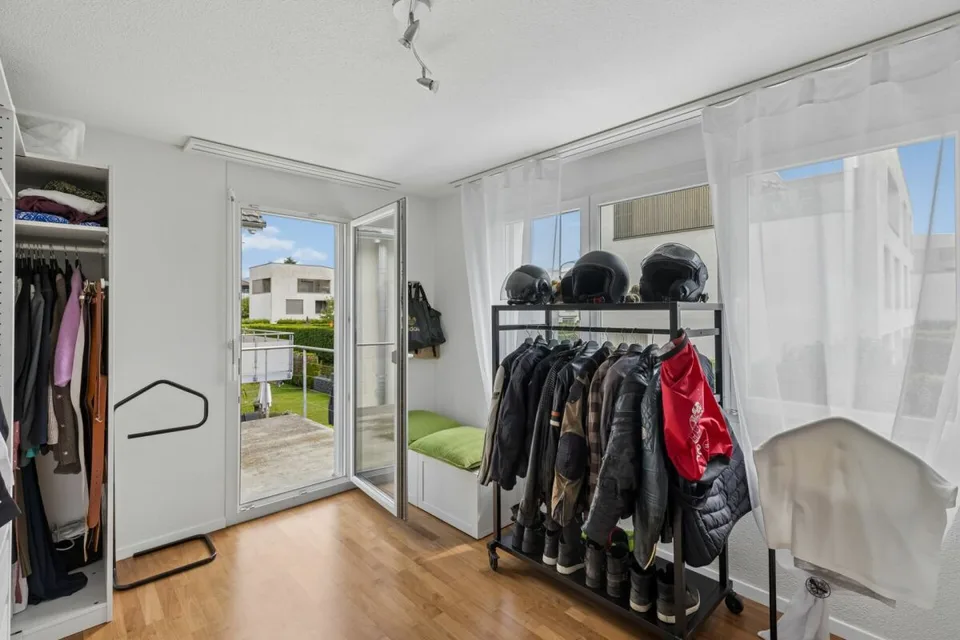 Familienfreundliches 6-Zimmer-Einfamilienhaus mit Garten – Foto 18 von 28