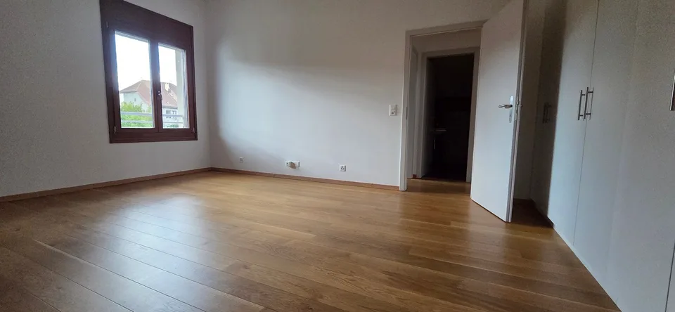 Superba attica di 7,5 locali a Bernex – foto 12 di 14