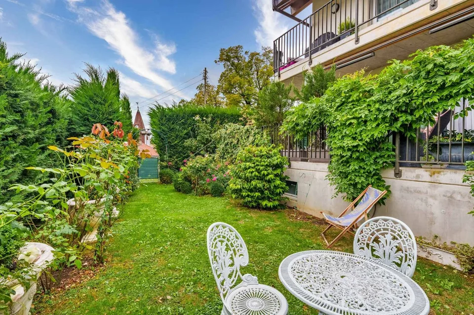 Sehr schönes 3.5-Zimmer-Apartment mit Terrasse/Garten und Aussicht! – Foto 4 von 11