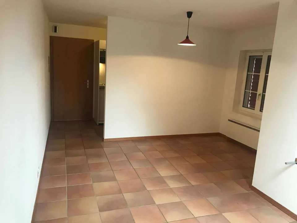 27 m2 studio in the center of Agiez village (1352)