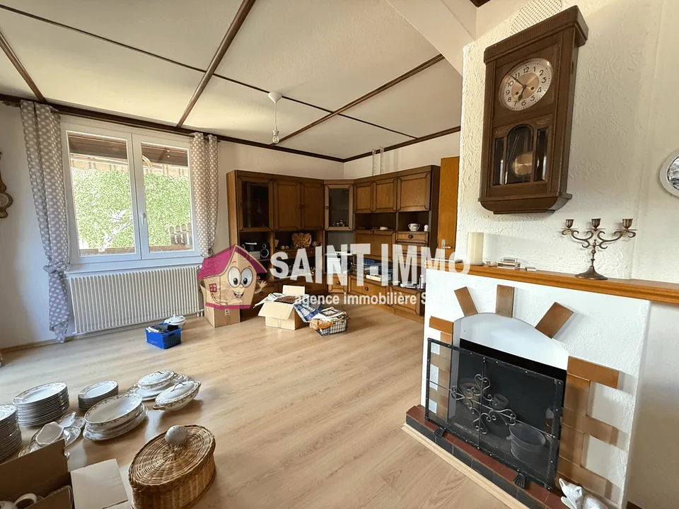 Chalet con due appartamenti (3 & 6.5 locali) con giardino alberato di 840 m2, terrazza e garage – foto 13 di 25