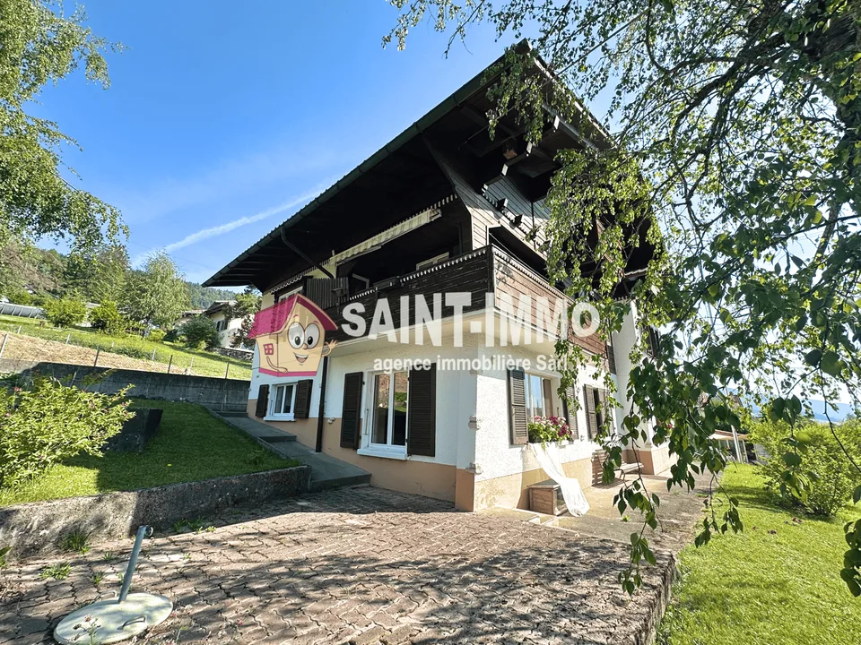 Chalet con due appartamenti (3 & 6.5 locali) con giardino alberato di 840 m2, terrazza e garage – foto 2 di 25