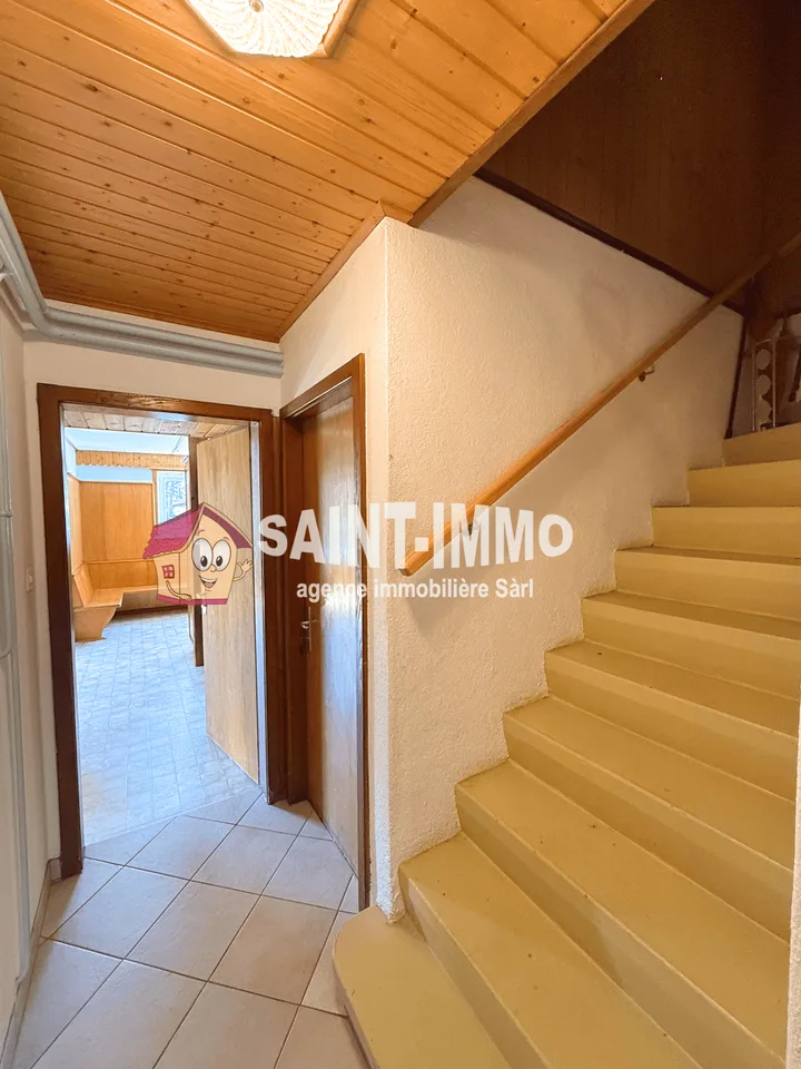 Chalet con due appartamenti (3 & 6.5 locali) con giardino alberato di 840 m2, terrazza e garage – foto 11 di 25