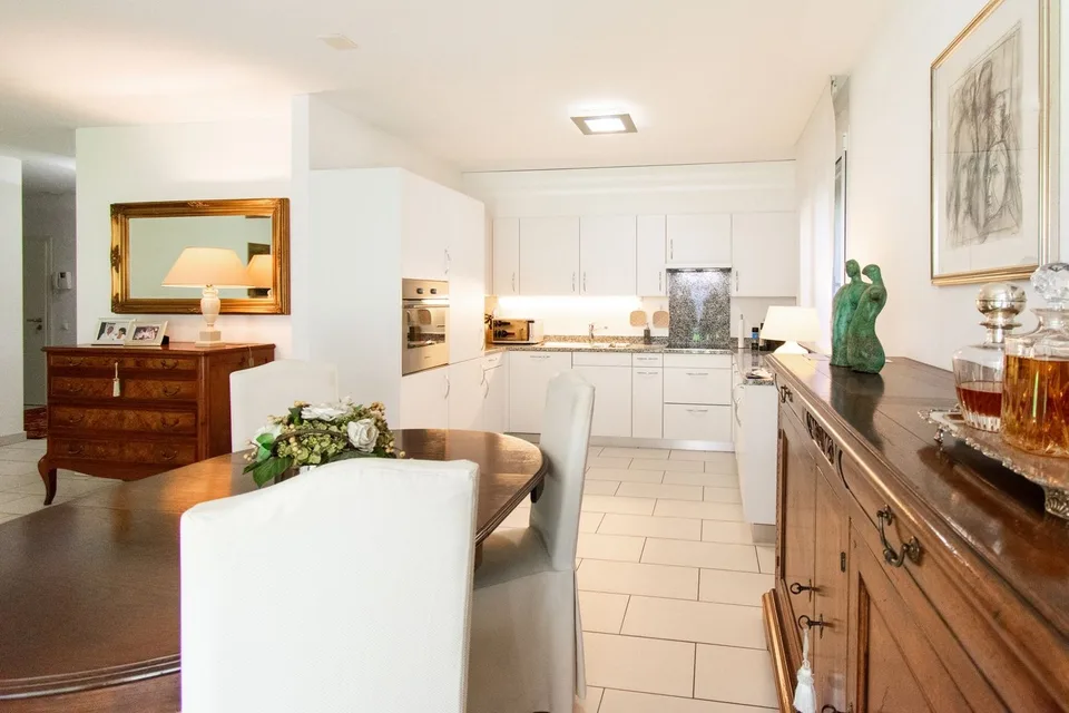 GROSSE 3.5-ZIMMER-WOHNUNG MIT GARTEN – Foto 6 von 15