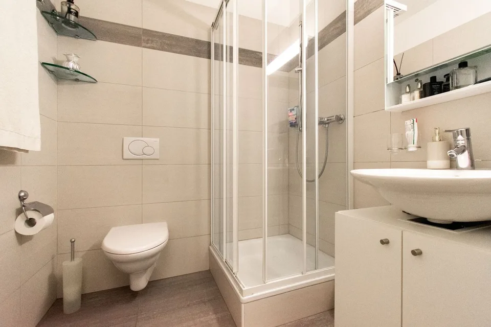 GROSSE 3.5-ZIMMER-WOHNUNG MIT GARTEN – Foto 12 von 15
