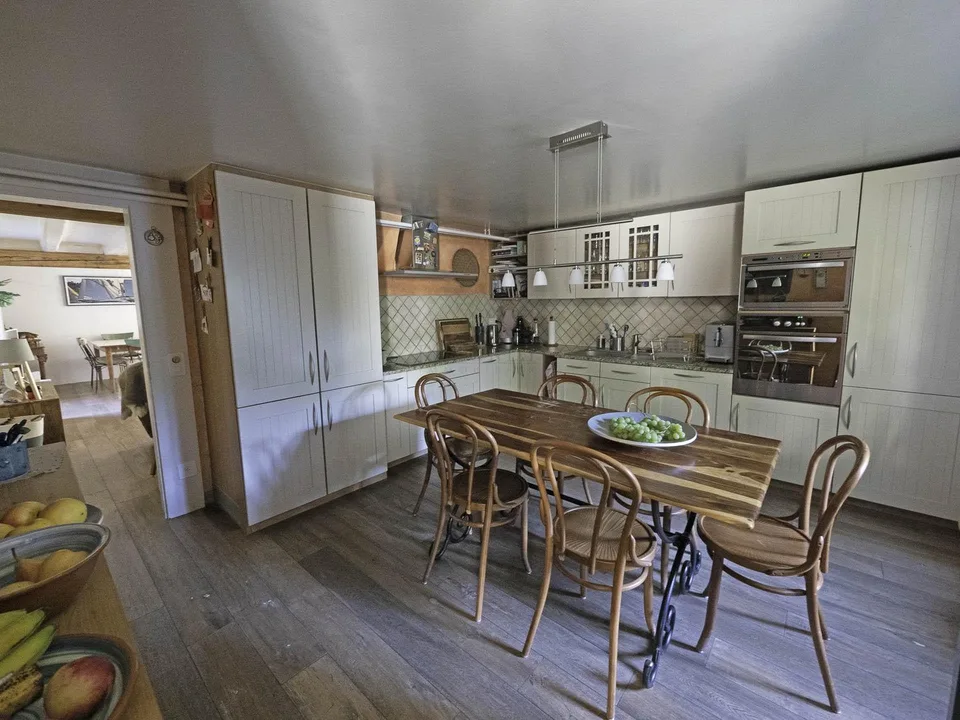 Maison bourrée de charme et de cachet à Certoux – photo 5 sur 13