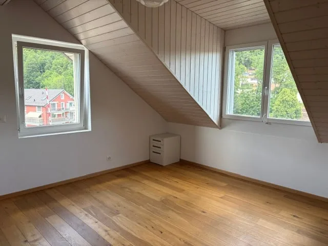 Prächtige 4.5-Zimmer-Dachwohnung in Saint-Cergue – Foto 11 von 13