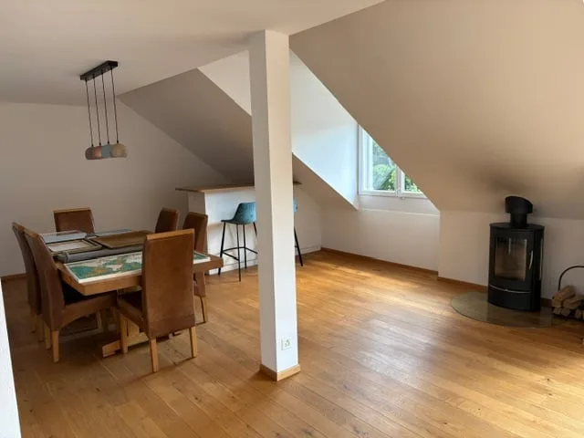 Prächtige 4.5-Zimmer-Dachwohnung in Saint-Cergue – Foto 6 von 13