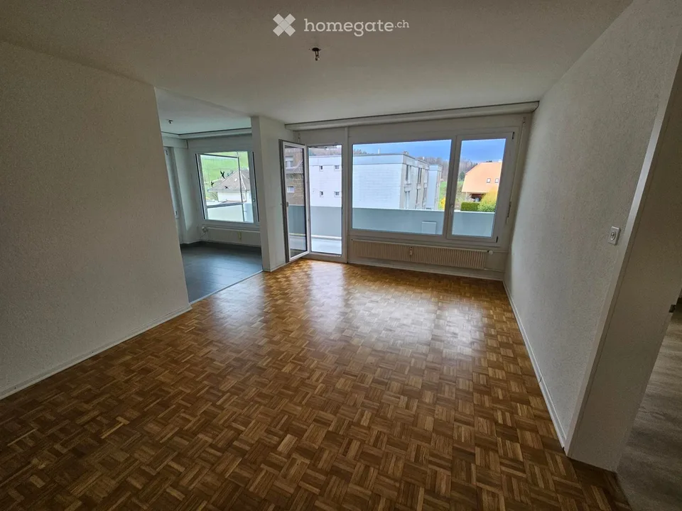 Bel appartement de 4,5 pièces lumineux à Stettlen – photo 3 sur 12