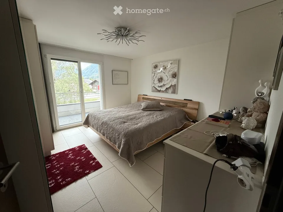Appartamento luminoso di 5,5 locali con una vista meravigliosa a 8864 Reichenburg – foto 11 di 11