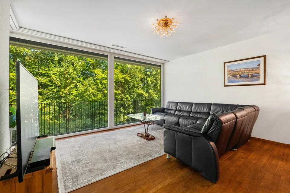 Exklusive 5.5-Zimmer-Wohnung in hervorragender Lage am Rotsee – Foto 7 von 12