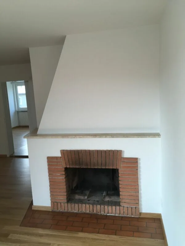 Temporary 4-room apartment (top floor with elevator) with balcony in Küsnacht