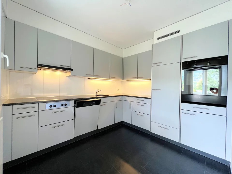 4.5-Zimmerwohnung mit Blick gegen den Jura – photo 2 of 9