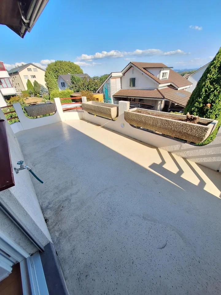 Appartement très bien entretenu de 4,5 pièces au 1er étage est avec cave et garage à Attiswil – photo 11 sur 16