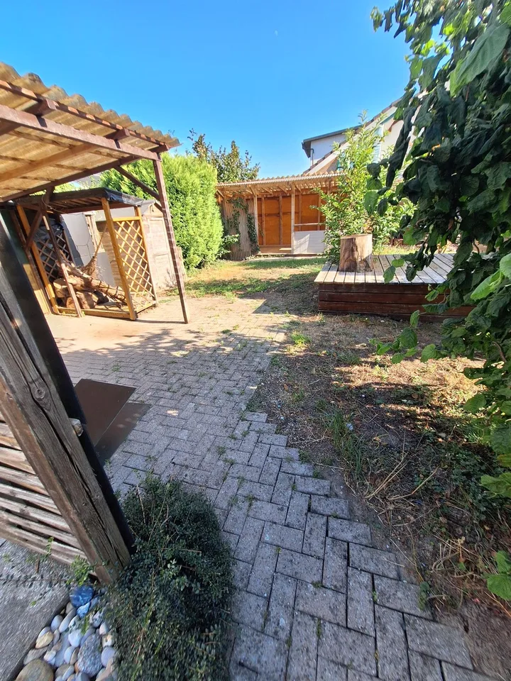 Appartement très bien entretenu de 4,5 pièces au 1er étage est avec cave et garage à Attiswil – photo 13 sur 16