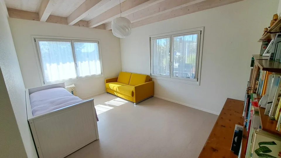 Habiter dans le vert - partie de maison de haute qualité de 4,5 pièces avec jardin idyllique