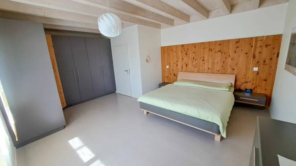 Habiter dans le vert - partie de maison de haute qualité de 4,5 pièces avec jardin idyllique