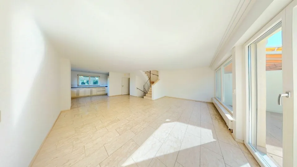 Your new family happiness, spacious 5.5 room corner house with private garden! – photo 13 of 37