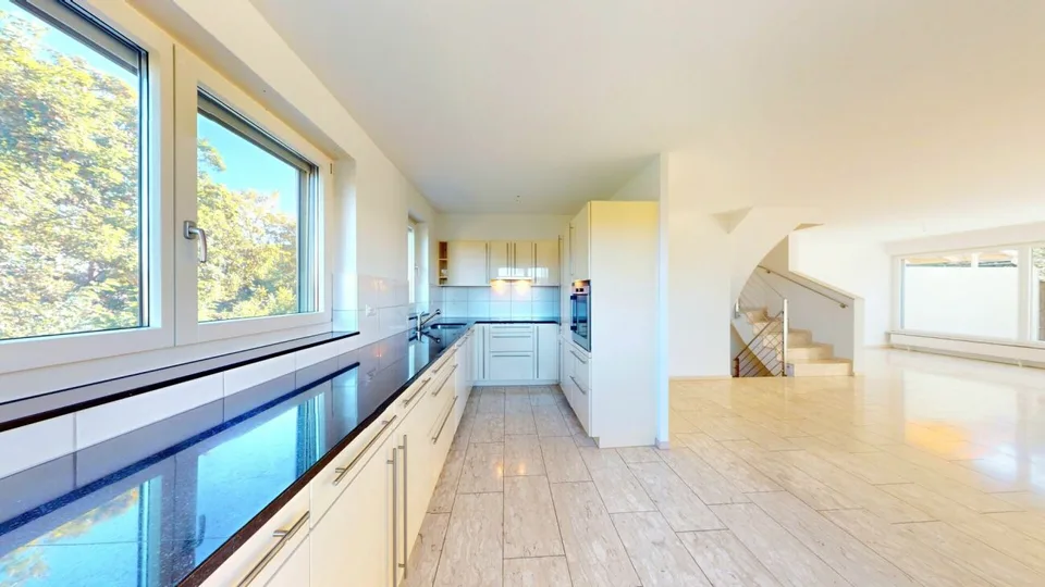 Your new family happiness, spacious 5.5 room corner house with private garden! – photo 11 of 37