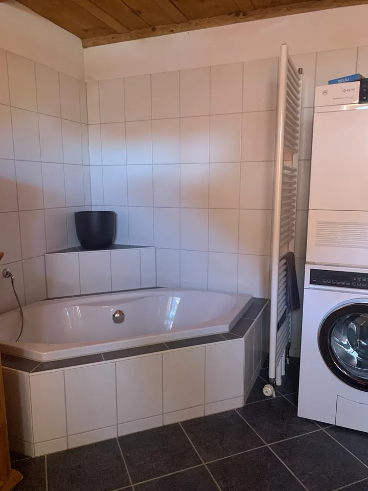 Wohnen wie im Einfamilienhaus! 4.5-Zimmer-Duplex-Wohnung in Staffelbach
