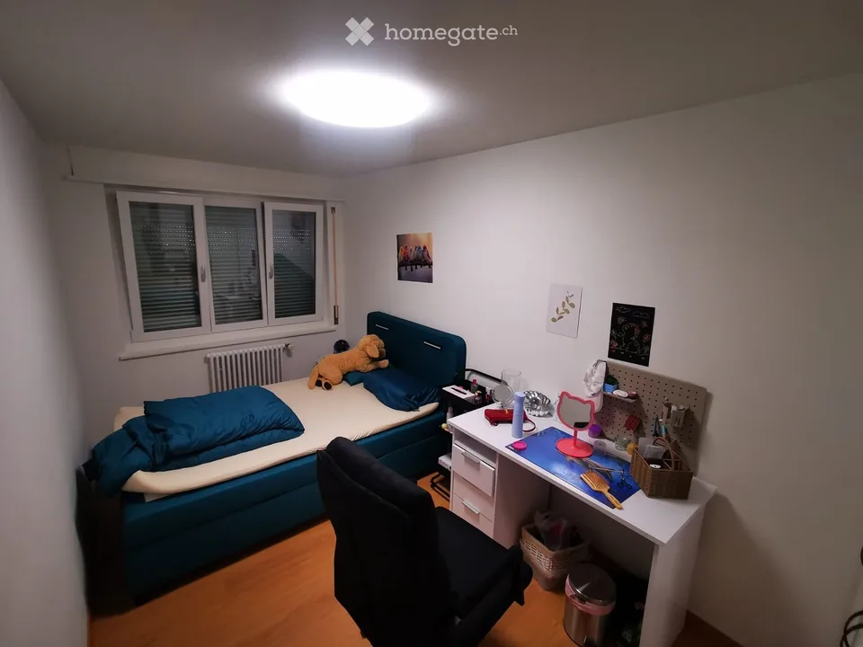 Nachmieter gesucht - 4-Zi.-Whg. in Rüti