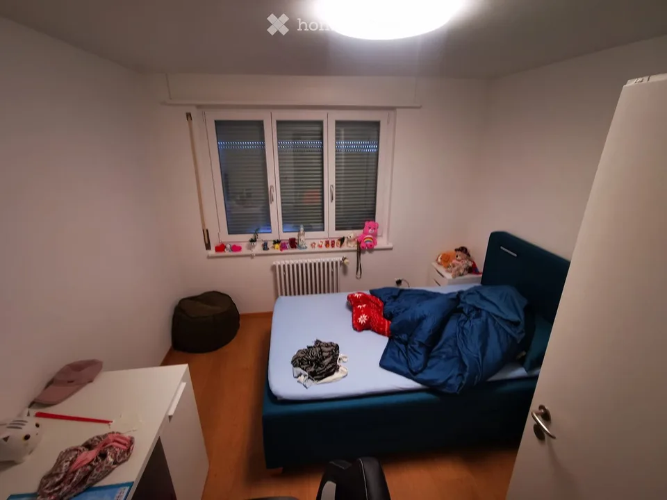 Nachmieter gesucht - 4-Zi.-Whg. in Rüti