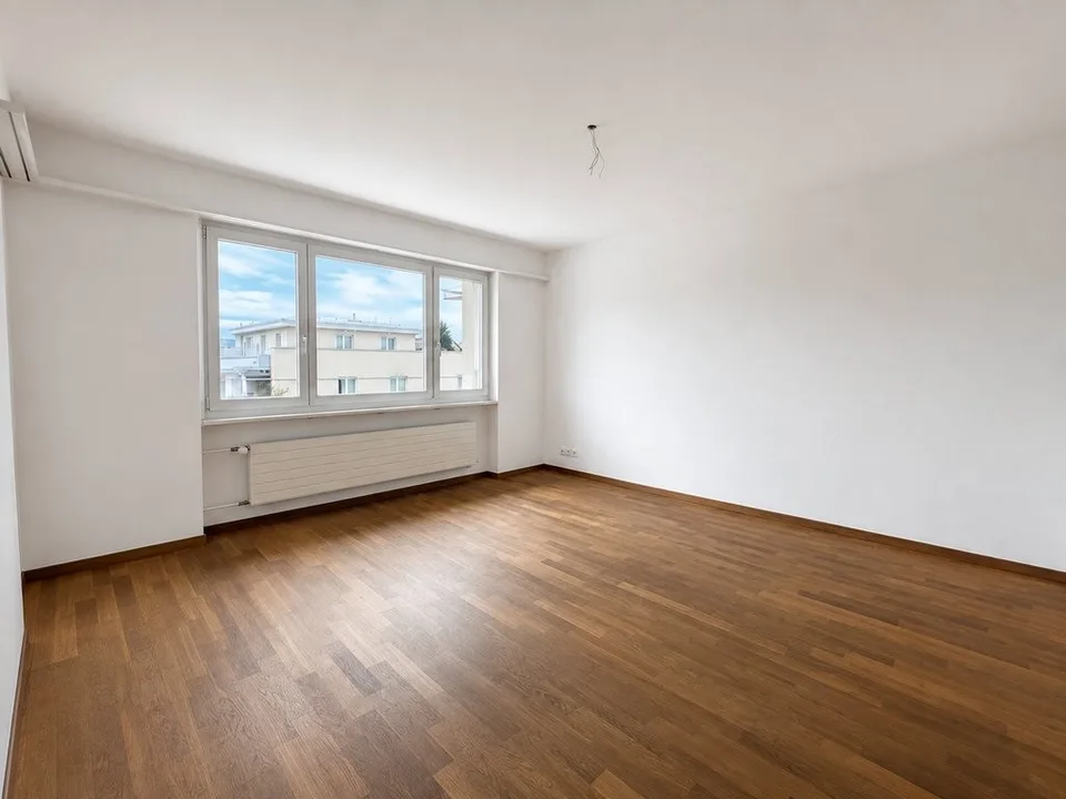 Appartement ensoleillé de 2,5 pièces avec balcon