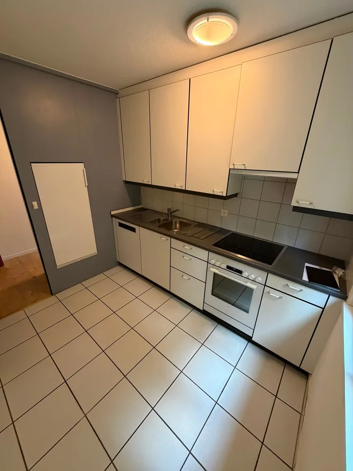 Helle 3.0-Zimmerwohnung mit grossem Wintergarten in ruhiger Lage in Olten – Foto 3 von 8