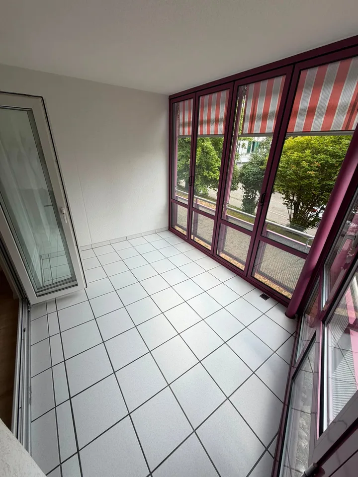 Helle 3.0-Zimmerwohnung mit grossem Wintergarten in ruhiger Lage in Olten – Foto 5 von 8