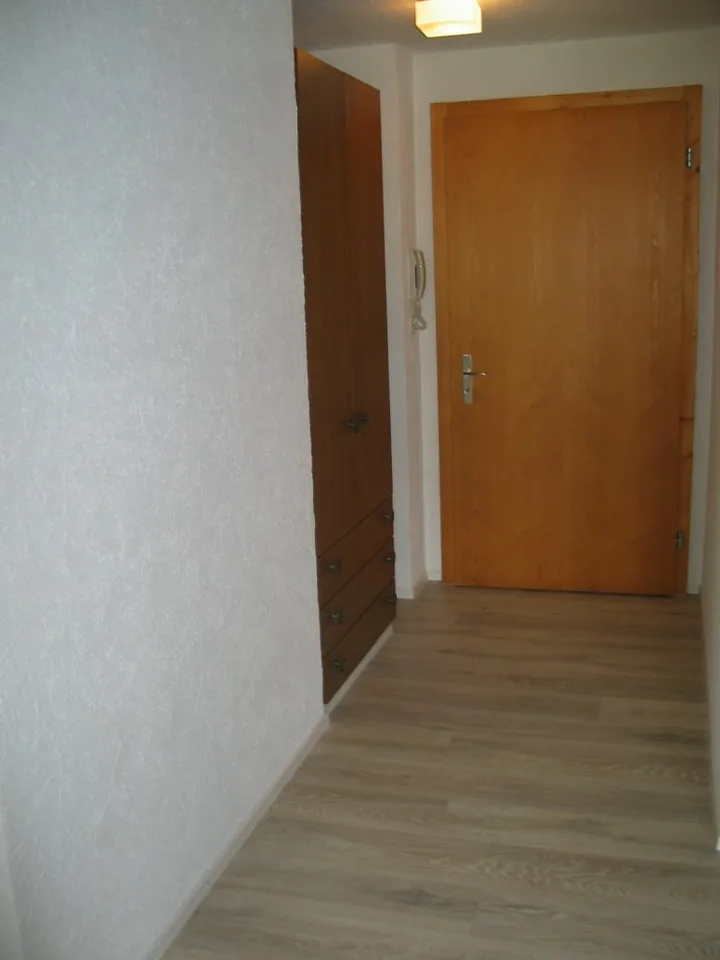 befristet bis 31.07.2027 - 2 ½-Zimmerwohnung