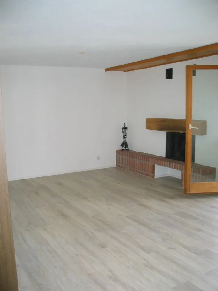 befristet bis 31.07.2027 - 2 ½-Zimmerwohnung