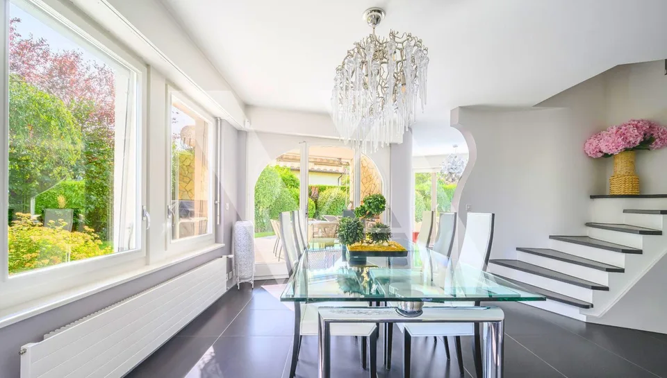 8 Zimmer Einfamilienhaus in Signy-Avenex – Foto 2 von 8