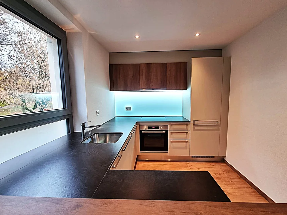 Renoviertes Gebäude, 100% vermietet, Hyperzentrum, mit Tresorraum zur Wertsteigerung – Foto 14 von 17