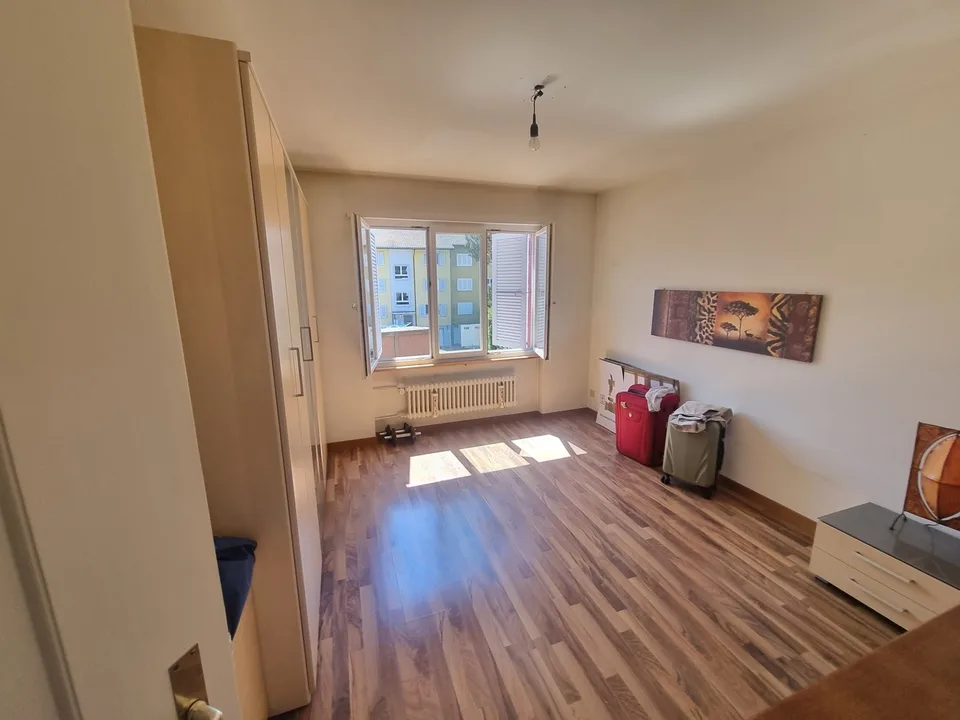 Appartement de 3 pièces confortable à Oftringen avec parking
