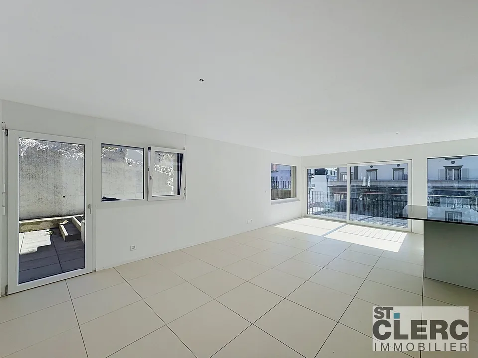Bello appartamento con grande terrazza – foto 4 di 11