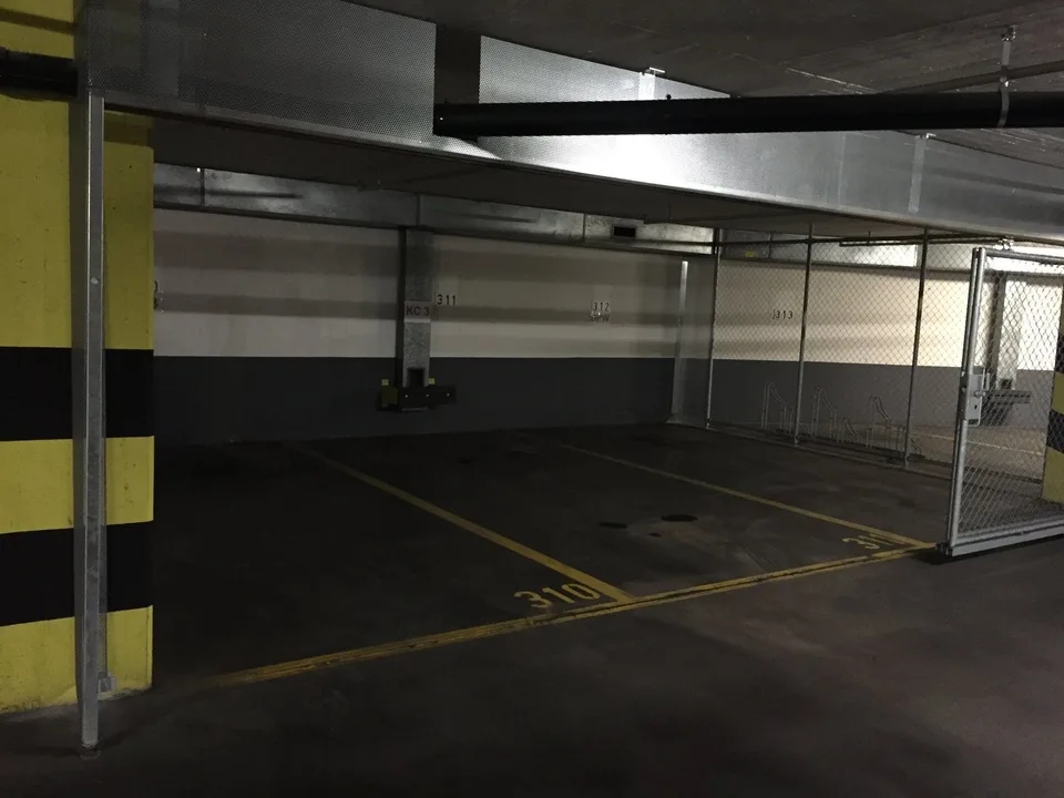Parkgelegenheit im VZ Werd – Foto 2 von 2