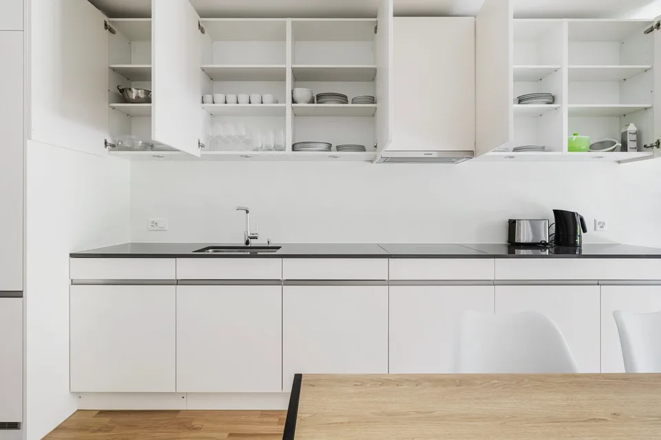 Aerata Wiedikon 4,5 locali, cantina, W/T, 10 minuti al mercato, by Blueground – foto 11 di 28