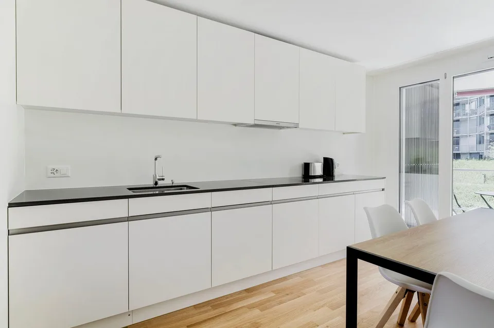 Aerata Wiedikon 4,5 locali, cantina, W/T, 10 minuti al mercato, by Blueground – foto 10 di 28
